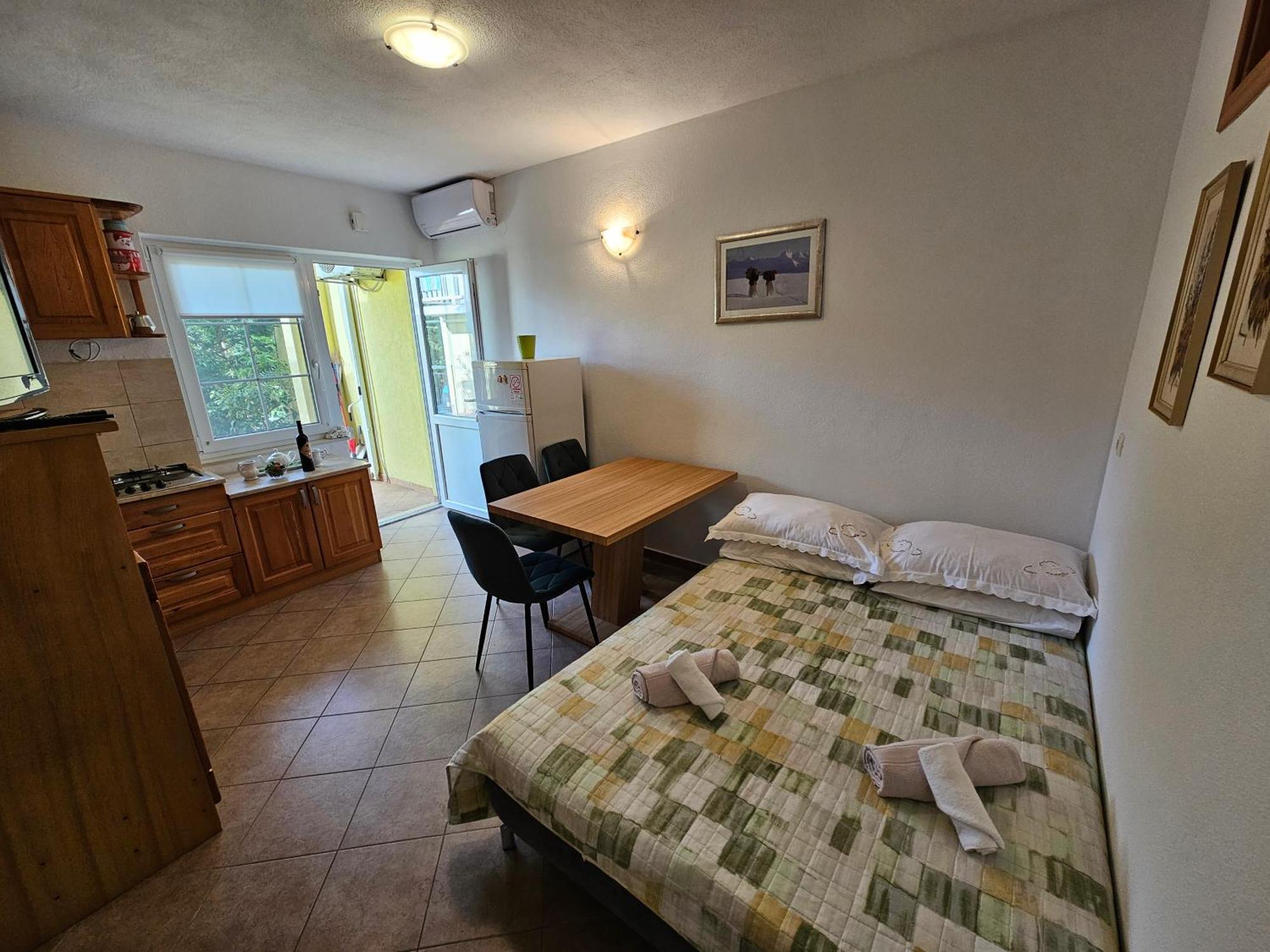 Apartmani Natasa 洛克瓦罗戈兹尼察 外观 照片